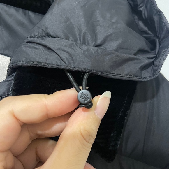 Moncler Black Puffer Jacket - Picture 2 of 10